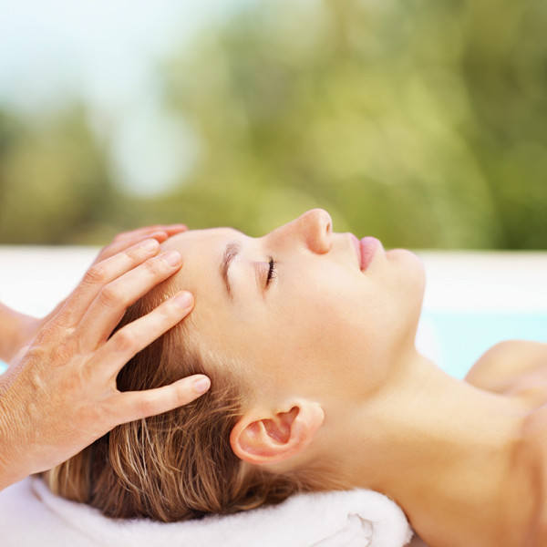 Masaje Energético con esencias y Reiki